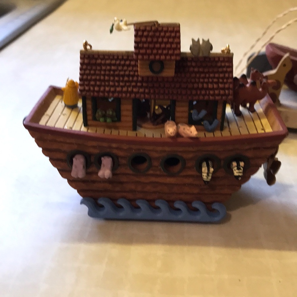 Set of 6 Noah’s Ark Ornament - Picture 6 of 6